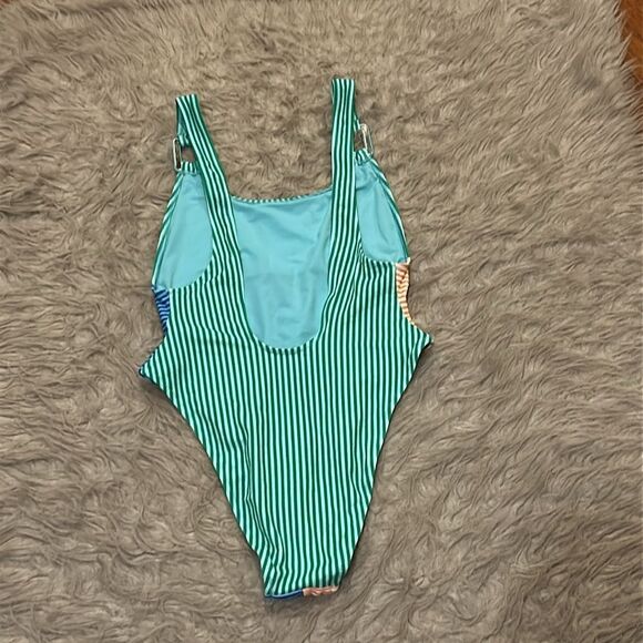 NWT aerie one piece cheekiest spf 50 multicolored stripped swimsuit - Picture 5 of 5